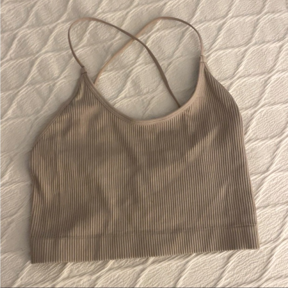 Seamless tank open back